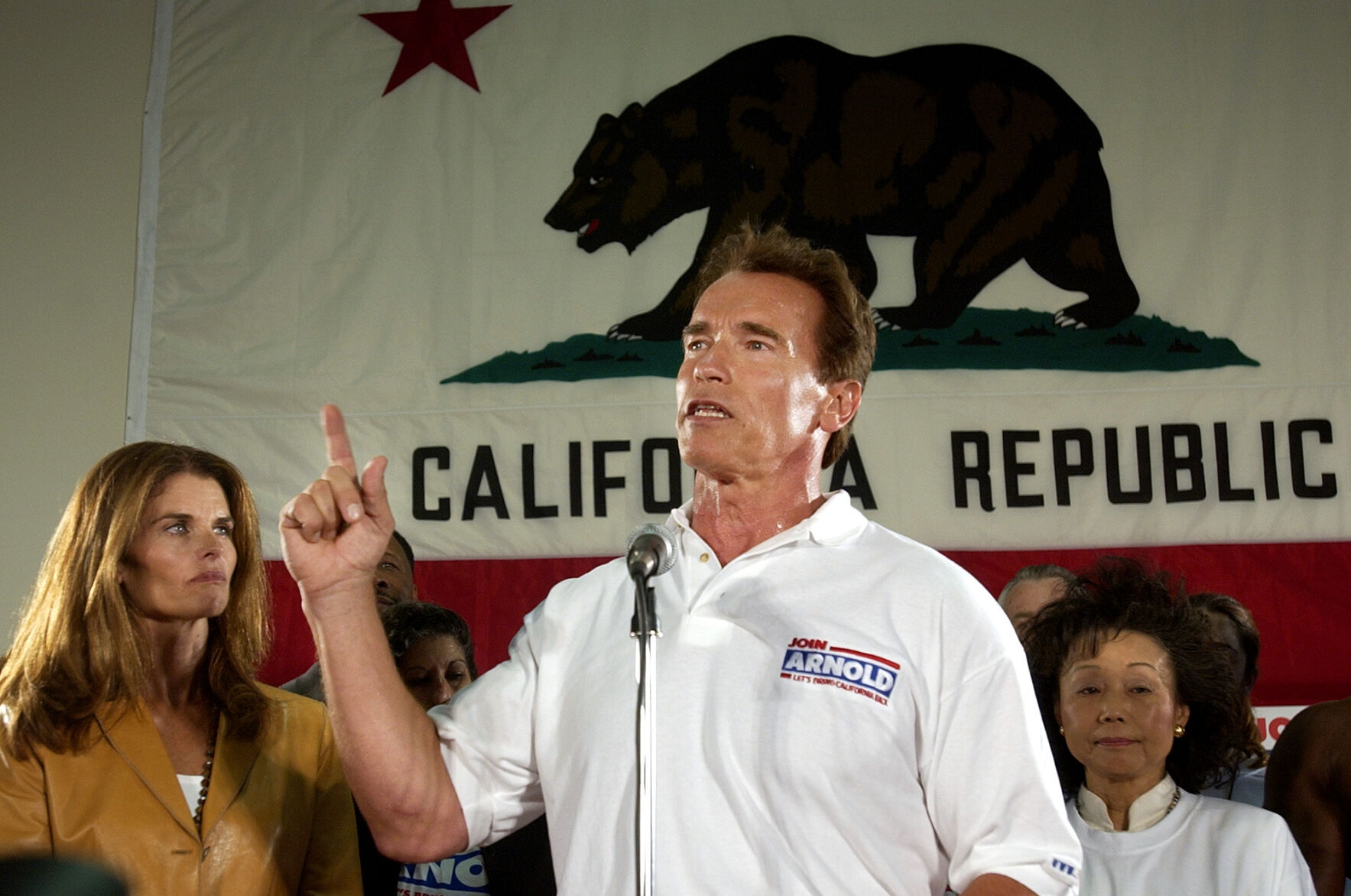 Arnold Schwarzenegger, 2003